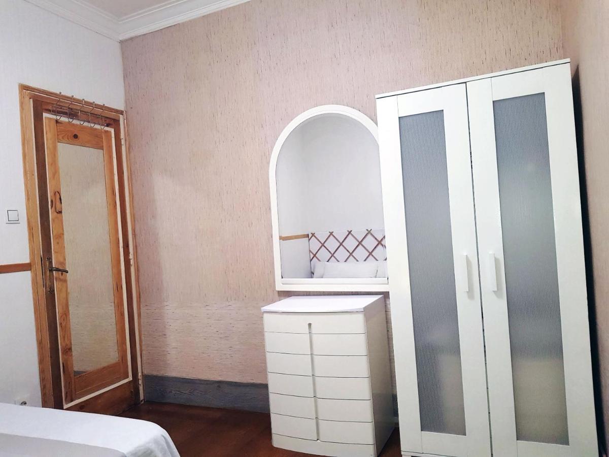 Apartament Sagrada Familia Panzió Barcelona Kültér fotó